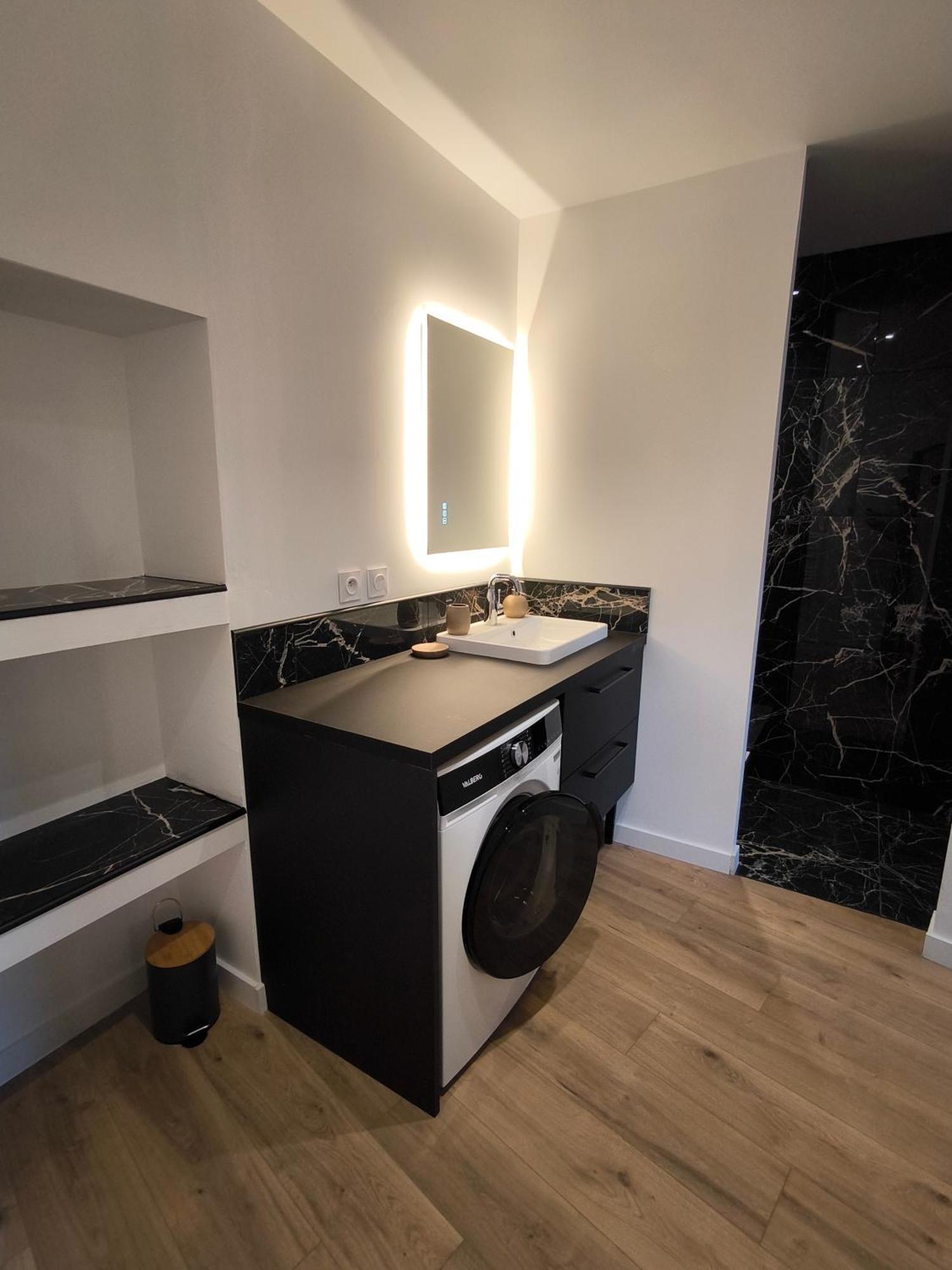 Sublime T2 En Plein Centre Climatise Apartment Montelimar Exterior photo